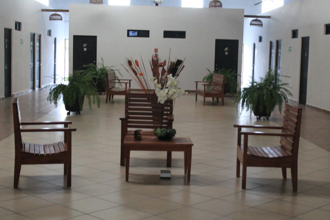 Real Primaveras Campestre Escarcega Exterior photo