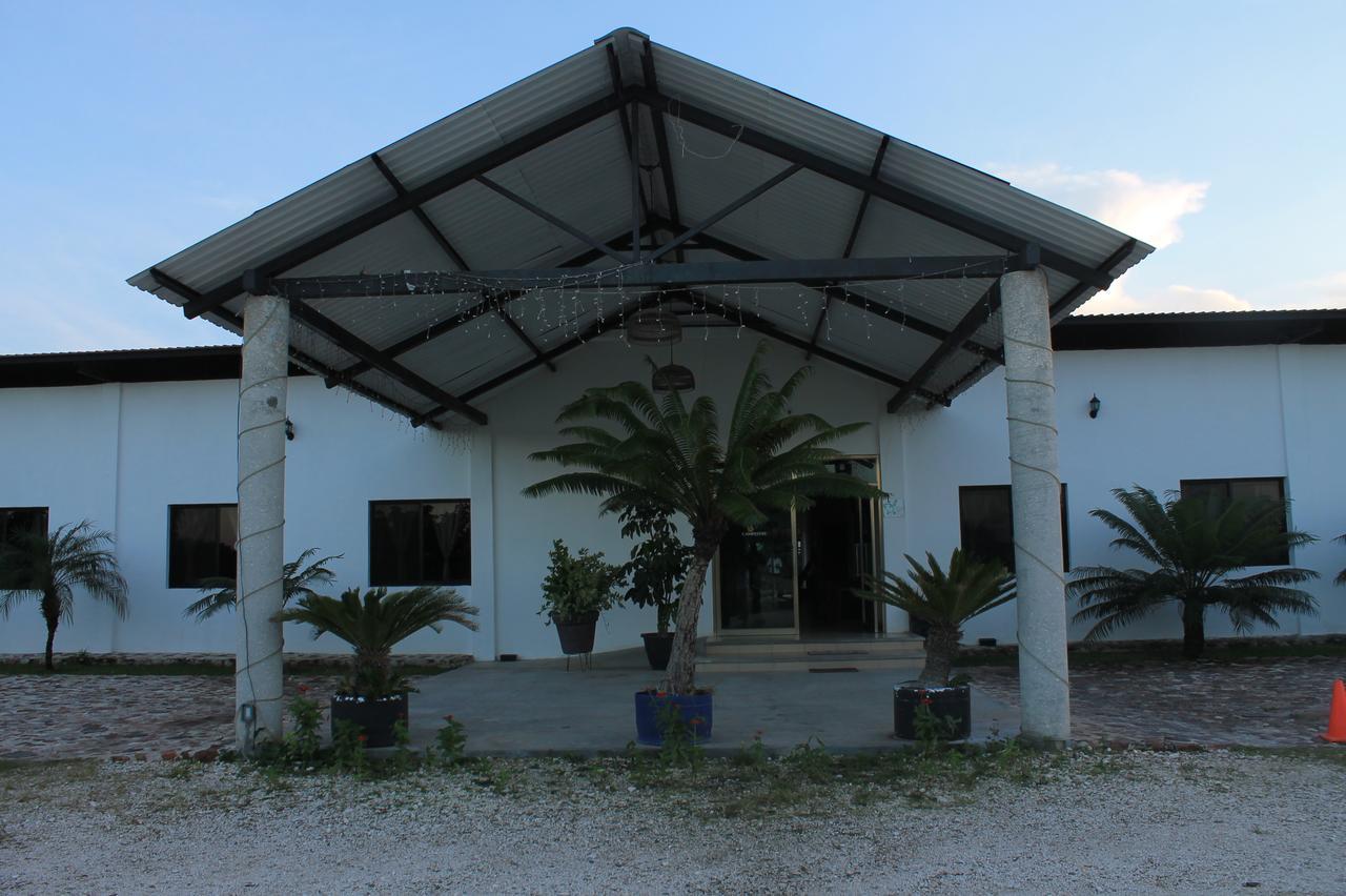Real Primaveras Campestre Escarcega Exterior photo