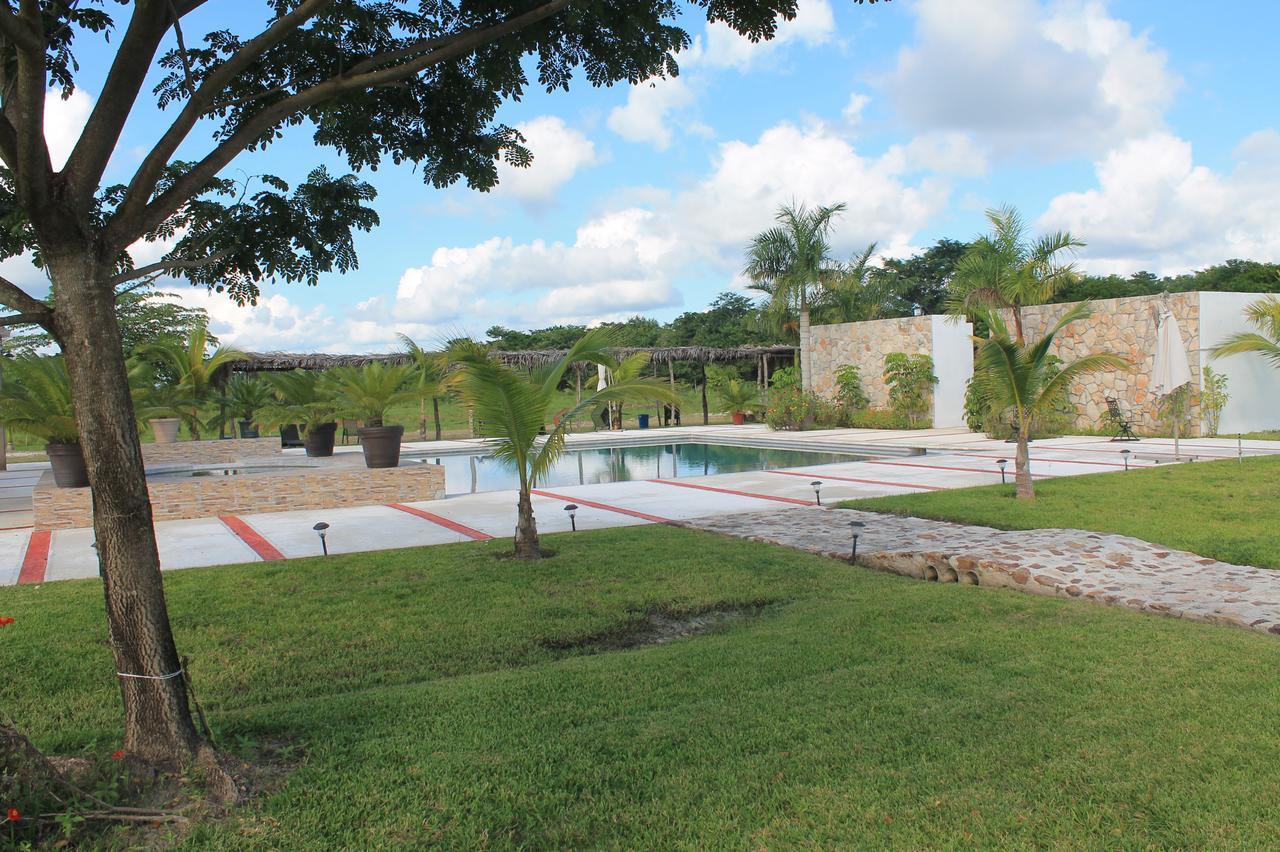 Real Primaveras Campestre Escarcega Exterior photo